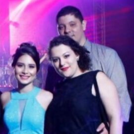 00000099-PHOTO-2023-01-07-20-44-58red